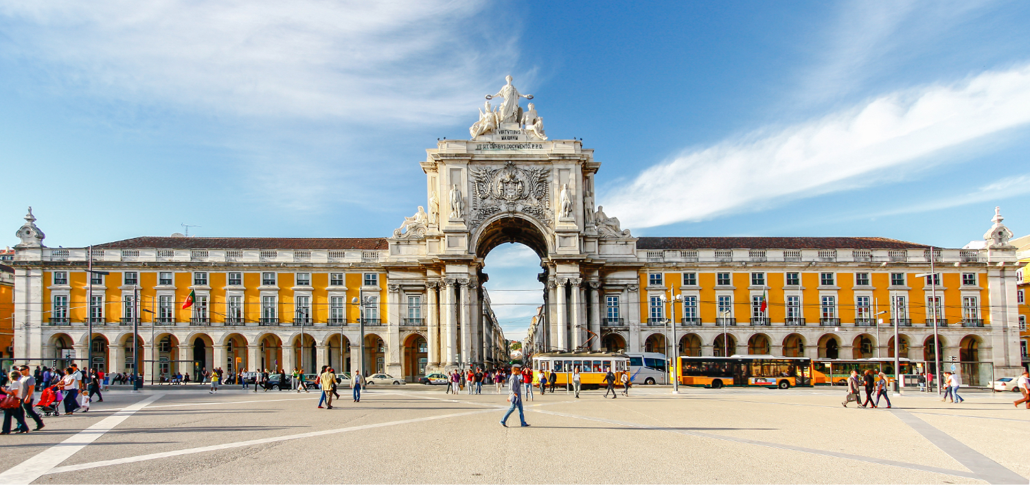 Conheça os fatores determinantes para investir no setor imobiliário em Portugal.
